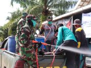 ANGGOTA DEWAN , LAKSANAKAN PENYEMPROTAN DISINFEKTAN DI KECAMATAN KUMPEH ULU – MUARO JAMBI