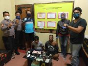 POLSEK KAPUAS TIMUR TAHAN TERDUGA BAWA NARKOBA SABU