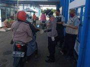 INFO DARI POSKO SIMPUL ANJIR SERAPAT KM 12 KAPUAS – KALTENG “838 UNIT KENDARAAN RODA 2 MELINTAS DAN 6 UNIT PUTAR BALIK
