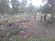 BHAKTI SOSIAL GOTONG ROYONG DI HUT KEMERDEKAAN RI KE – 75 TAHUN