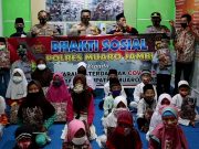 BHAKTI SOSIAL POLRES MUARO JAMBI DI PANTI YAYASAN ASY SYAMSI INDONESIA SIMPANG SUNGAI DUREN