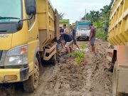 Terkait Jalan Rusak di Sabak Timur, ini Kata Ketua DPRD Tanjabtim