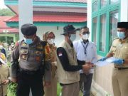 Bupati Lamandau, Kapolres, Kejaksaan Dan Dinkes Sambut Vaksin Covid-19 di Nanga Bulik