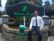 KEPALA DESA TERJUN GAJAH MINTA PENGUSAHA SETEMPAT BERKONTRIBUSI TERHADAP DESA