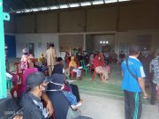 BERAMAI – RAMAI WARGA DESA PEMATANG RAHIM KE GEDUNG SORGA UNTUK DI VAKSIN