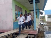 Wabub Tanjab Timur Robby Nahliansyah Monev Kegiatan Tahun 2022 di Kecamatan Berbak