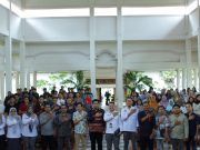 KPU Tanjab Timur Lakukan Sosialisasi Pendidikan Segmen Pemilih Muda di Gedung PKK Muara Sabak Barat Kab. Tanjab Timur