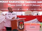Wabub Robby Hadiri Pembukaan Rapat Pleno KPU Tanjab Timur