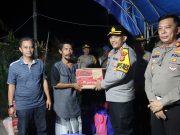 Kapolres Tanjab Timur Bersama Wakapolres PJU Kunjungi Korban Musibah Kebakaran Di Kecamatan Sadu
