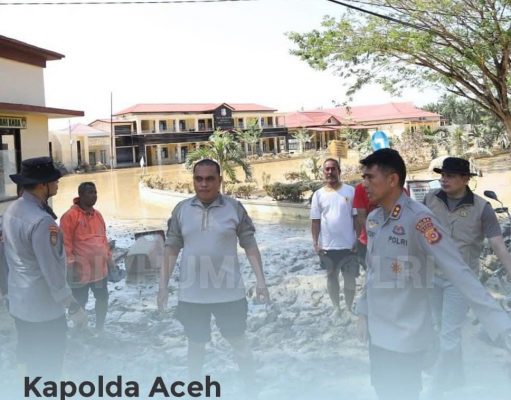 Kapolda, Bupati Dan Kapolres Aceh Tamiang Datangi Lokasi Banjir