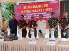 Kejari Tanjab Timur Musnahkan Barang Rampasan Perkara Tindak Pidana Memiliki Kekuatan Hukum Tetap