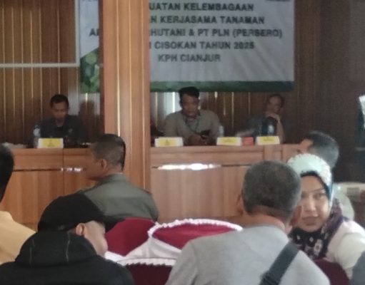 Perhutani KPH Cianjur Ajak Generasi Muda Jaga Kelestarian Lingkungan di Kegiatan Wiralaya Pancawaluya