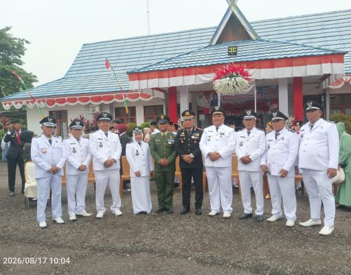 Ediyanto., SPd., Camat Mendahara Ulu Pimpin Upacara HUT RI KE-81